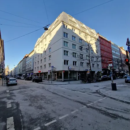 Modern 3 * München
